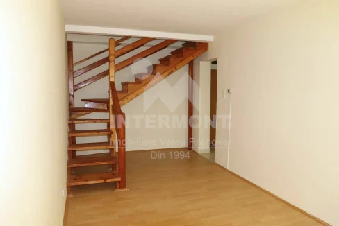 Apartament de vânzare Sinaia- ap478.